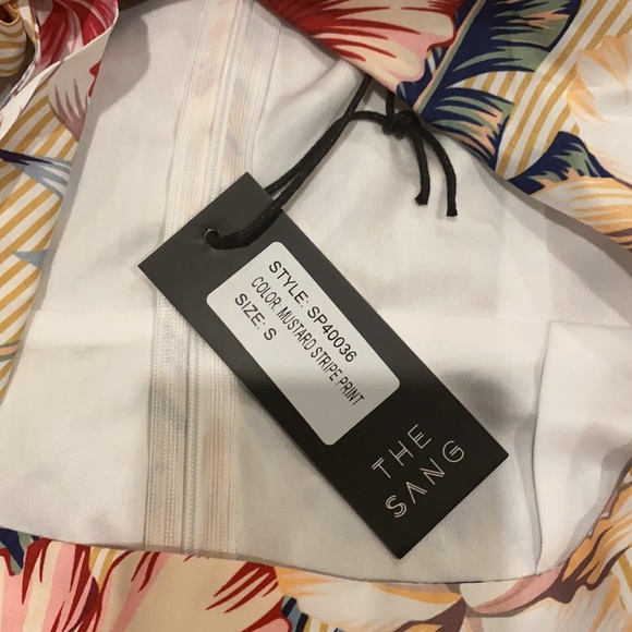 🍾ACCEPTING ALL REASONABLE OFFERS🍾buy 2 listings get FREE SHIPPING💸 - Picture 5 of 6